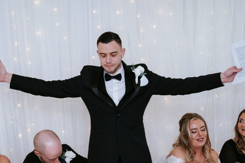   Relaxed Documentary Wedding Photography 